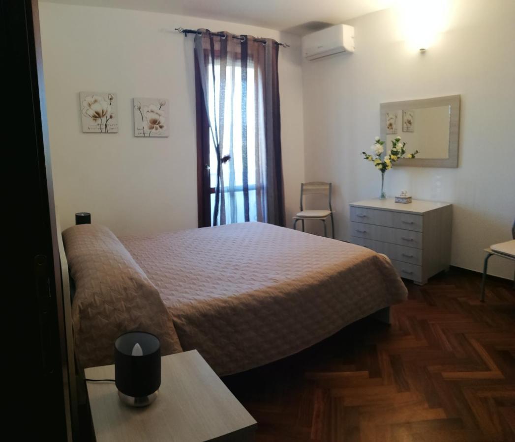 Cristina Casa Vacanze 奧爾比亞 外观 照片