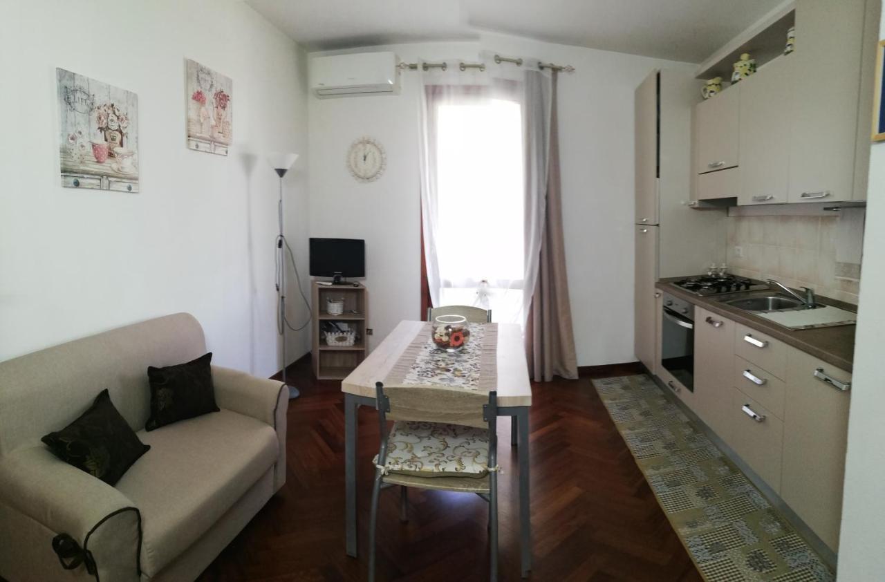 Cristina Casa Vacanze 奧爾比亞 外观 照片